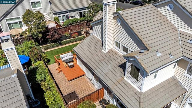 402 Chupcan Pl, Clayton, CA 94517