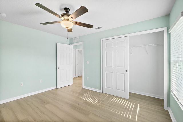 120 ROLLING SANDS DRIVE, Palm Coast, FL 32164