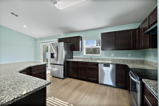 120 ROLLING SANDS DRIVE, Palm Coast, FL 32164