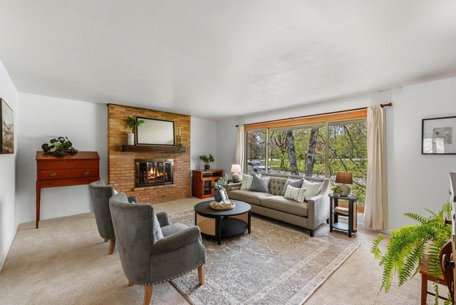 N38W6716 Wilson STREET, Cedarburg, WI 53012