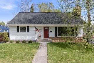 N38W6716 Wilson STREET, Cedarburg, WI 53012