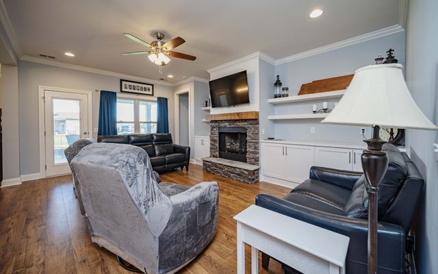4115 Andes Dr, Murfreesboro, TN 37127