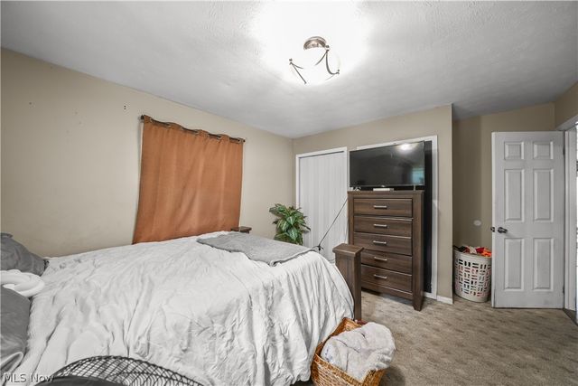 1583 Hilda Street, Lakemore, OH 44250