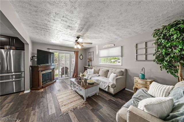 1583 Hilda Street, Lakemore, OH 44250