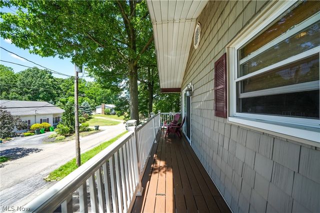 1583 Hilda Street, Lakemore, OH 44250