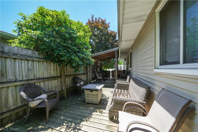 1583 Hilda Street, Lakemore, OH 44250