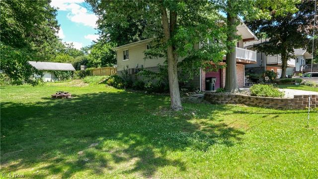 1583 Hilda Street, Lakemore, OH 44250