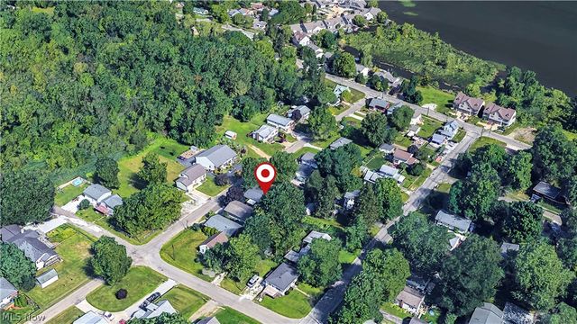 1583 Hilda Street, Lakemore, OH 44250