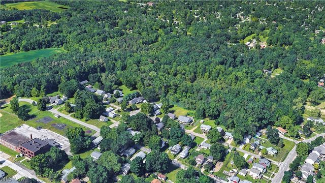 1583 Hilda Street, Lakemore, OH 44250