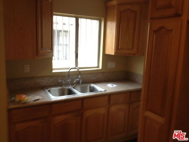 6910 Stafford Avenue, Huntington Park, CA 90255