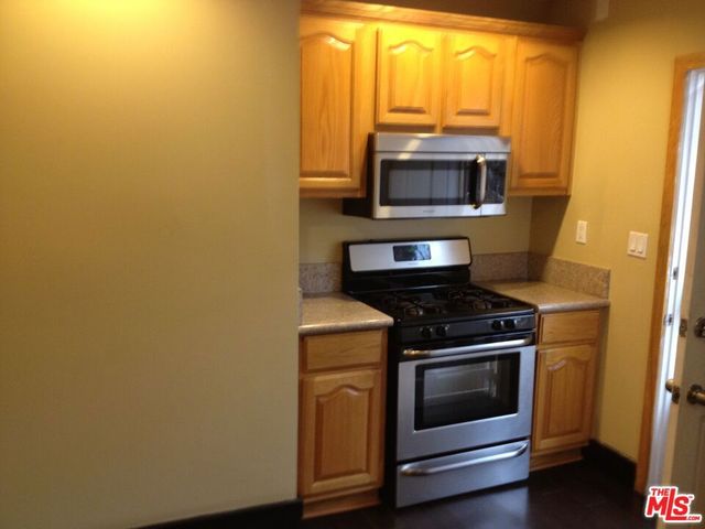 6910 Stafford Avenue, Huntington Park, CA 90255