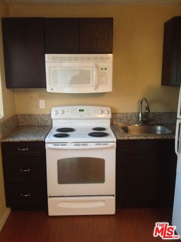 6910 Stafford Avenue, Huntington Park, CA 90255