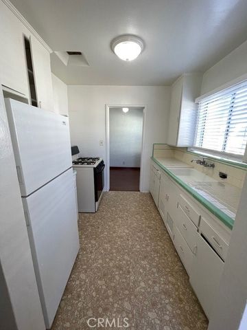 1018 Spazier Avenue B, Glendale, CA 91201