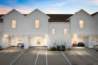 15029 Kokomo Dr, Corpus Christi, TX 78418