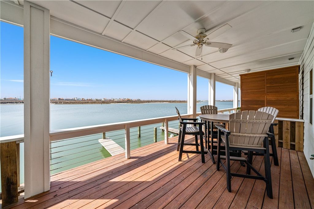 15029 Kokomo Dr, Corpus Christi, TX 78418 — photo 2