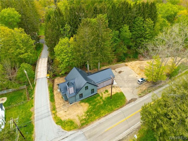 9386 State Road, Colden, NY 14033