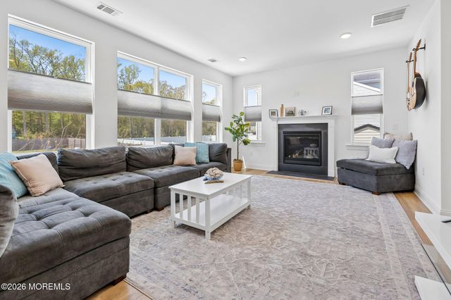 1 Melinda Court, Bayville, NJ 08721