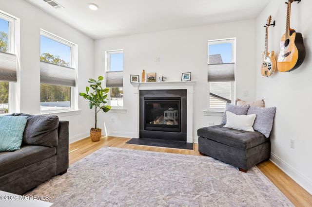 1 Melinda Court, Bayville, NJ 08721