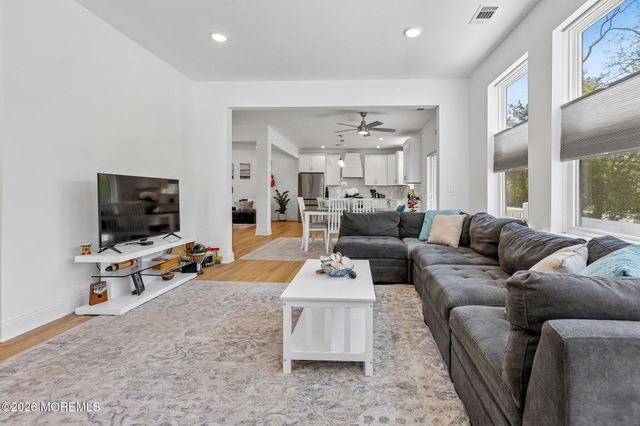 1 Melinda Court, Bayville, NJ 08721
