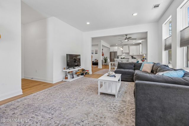 1 Melinda Court, Bayville, NJ 08721
