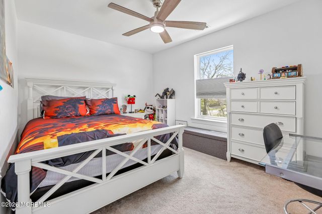 1 Melinda Court, Bayville, NJ 08721