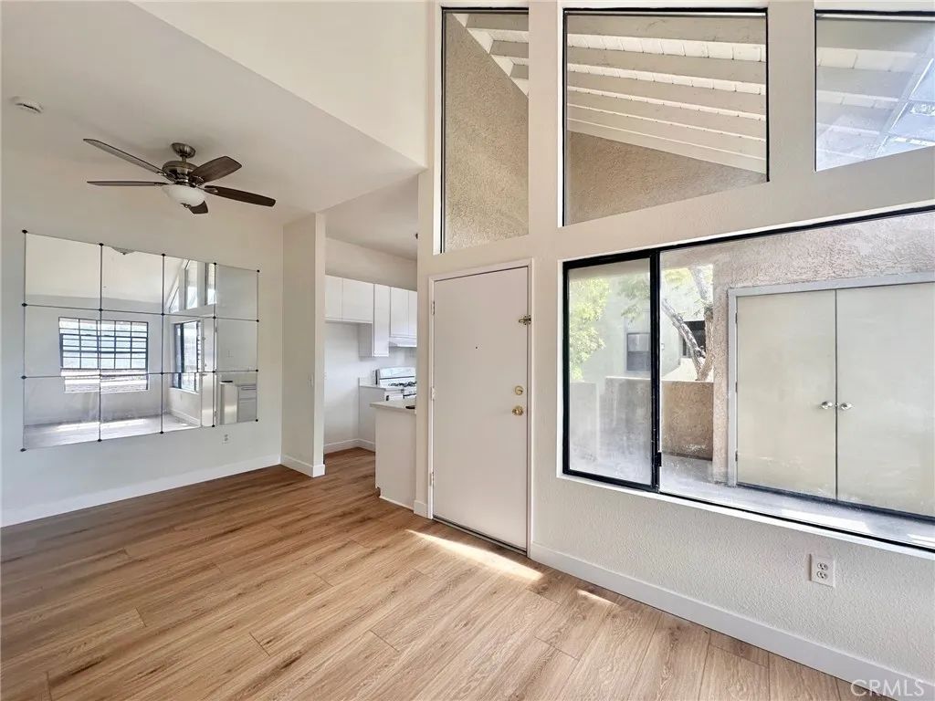 10531 Lakeside South J, Garden Grove, CA 92840