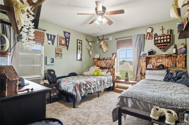 1195 Fm 471 N, Castroville, TX 78009