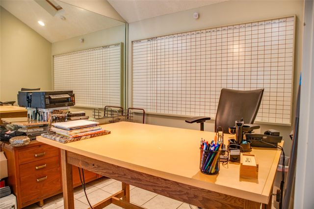 5008 Locust Street, Bellaire, TX 77401