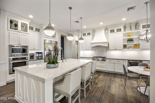 8108 E DESERT COVE Avenue, Scottsdale, AZ 85260