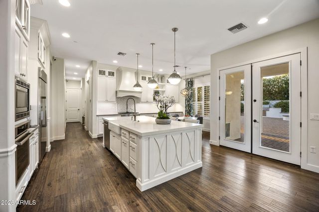 8108 E DESERT COVE Avenue, Scottsdale, AZ 85260