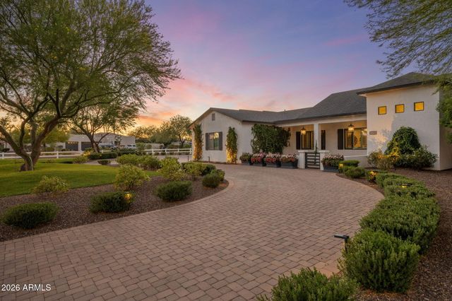 8108 E DESERT COVE Avenue, Scottsdale, AZ 85260