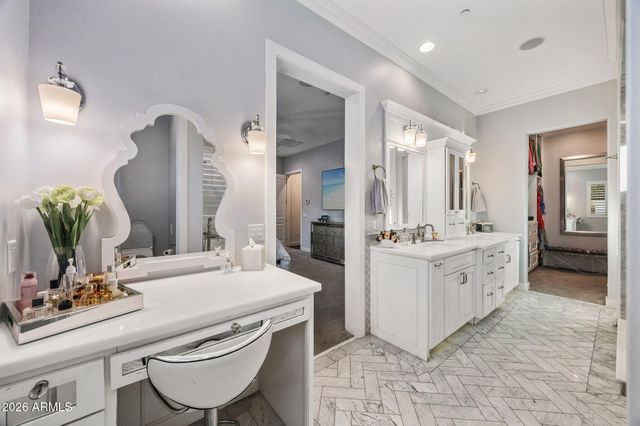 8108 E DESERT COVE Avenue, Scottsdale, AZ 85260