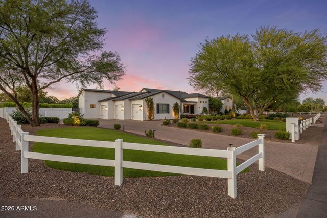 8108 E DESERT COVE Avenue, Scottsdale, AZ 85260