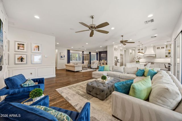 8108 E DESERT COVE Avenue, Scottsdale, AZ 85260