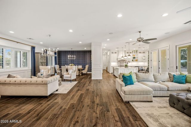 8108 E DESERT COVE Avenue, Scottsdale, AZ 85260