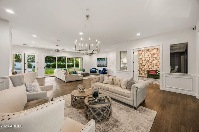 8108 E DESERT COVE Avenue, Scottsdale, AZ 85260