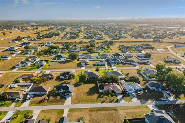 1501 NE 17th PL, Cape Coral, FL 33909