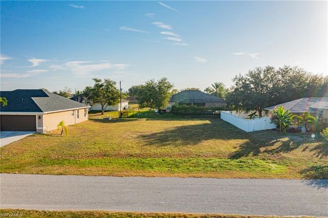 1501 NE 17th PL, Cape Coral, FL 33909