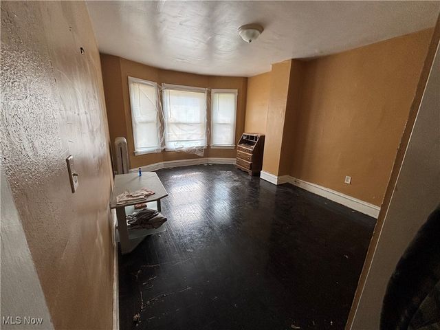 1184 Melbourne Road, East Cleveland, OH 44112