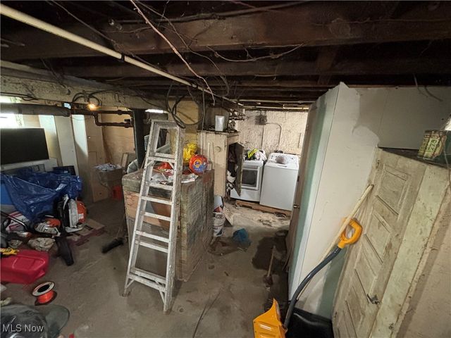 1184 Melbourne Road, East Cleveland, OH 44112