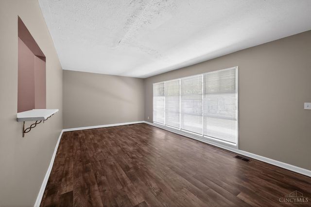 8796 Balboa Drive, Springfield Twp., OH 45231