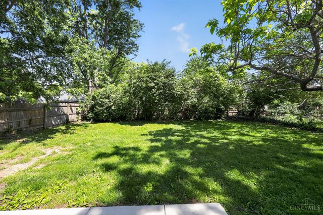 8796 Balboa Drive, Springfield Twp., OH 45231