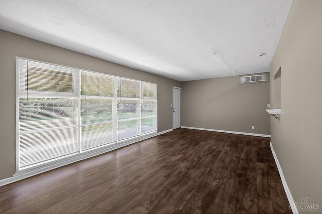 8796 Balboa Drive, Springfield Twp., OH 45231