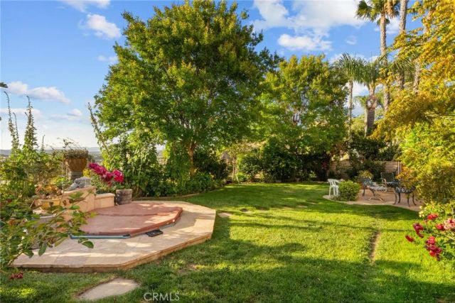 22440 Skylake Place, Saugus, CA 91390