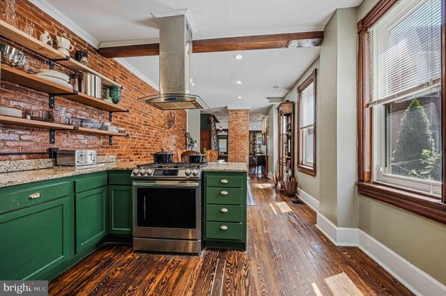 210 W 18TH ST, Wilmington, DE 19802