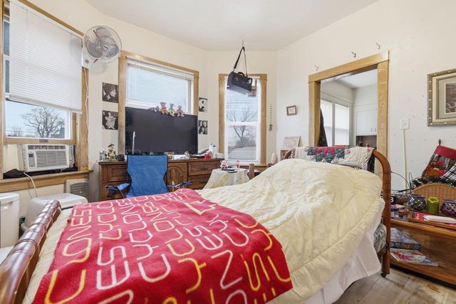 6101 18th AVENUE, Kenosha, WI 53143