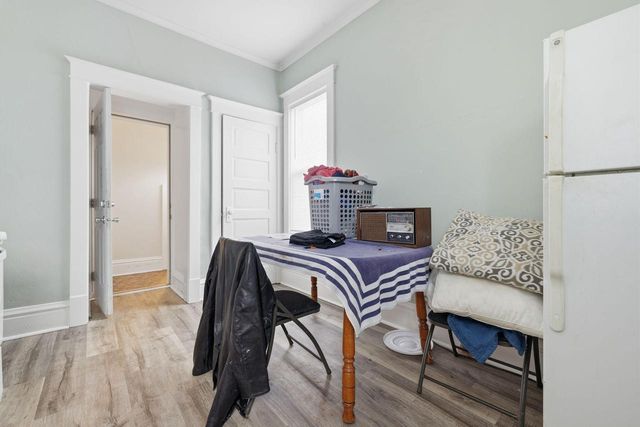 6101 18th AVENUE, Kenosha, WI 53143