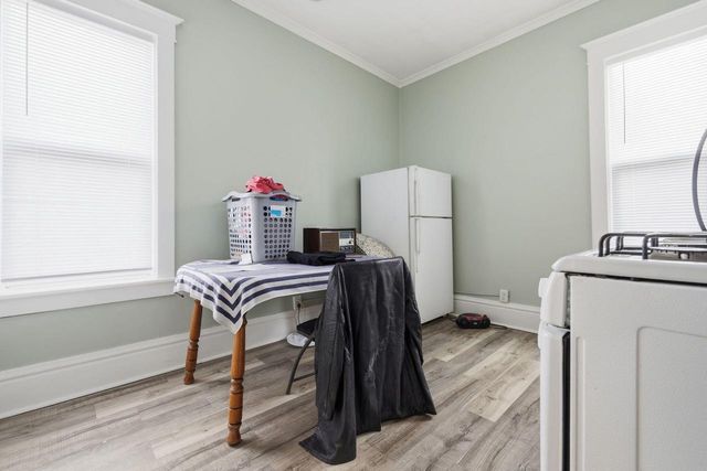 6101 18th AVENUE, Kenosha, WI 53143