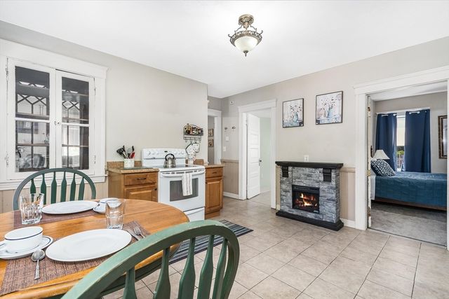 427 Hamilton Street 2, Worcester, MA 01604