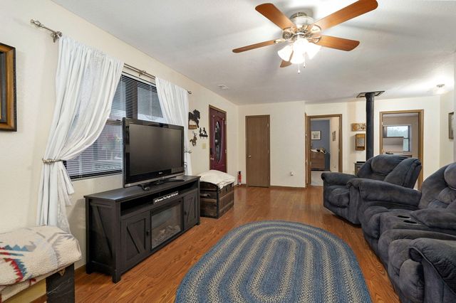 211 N Pacific Street, Urbana, MO 65767